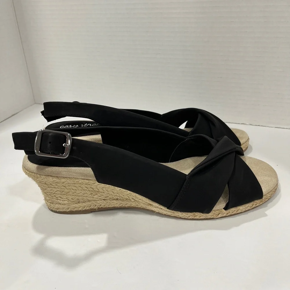 Easy Street Womens Maureen Wedge Sandals. Size‎ 9.5 Color: Black